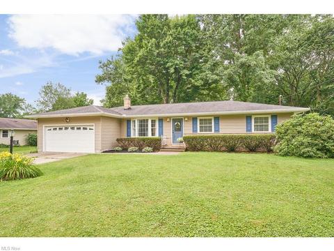 1586 Centerview Dr, Copley, OH 44321 photo 1