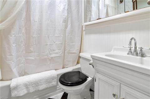 1806 Rush Rd, Wickliffe, OH 44092 photo 10