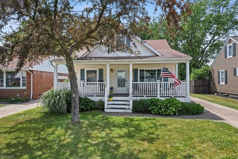 1806 Rush Rd, Wickliffe, OH 44092 photo 1