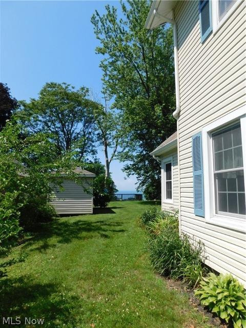 1727 Walnut Blvd, Ashtabula, OH 44004 photo 3