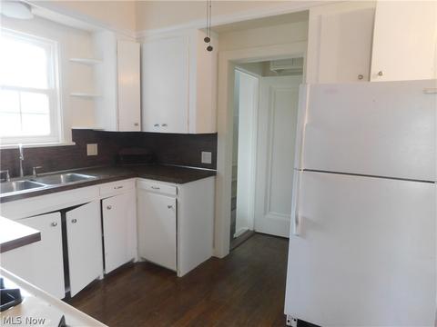 1727 Walnut Blvd, Ashtabula, OH 44004 photo 29