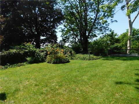 1727 Walnut Blvd, Ashtabula, OH 44004 photo 11