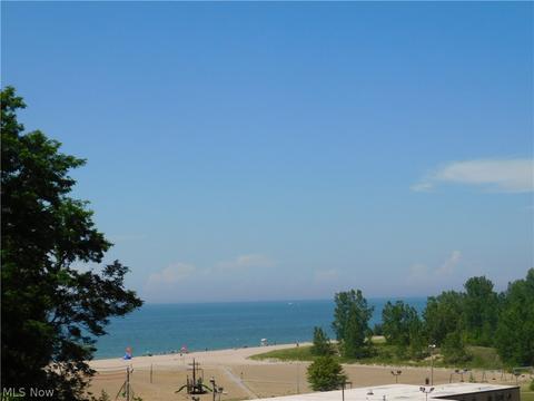 1727 Walnut Blvd, Ashtabula, OH 44004 photo 7