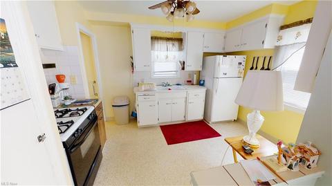 456 E 271st St, Euclid, OH 44132 photo 5