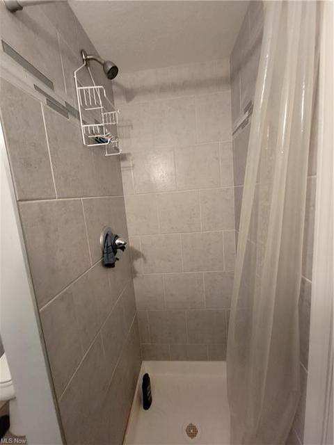 441 E 275th St, Euclid, OH 44132 photo 19