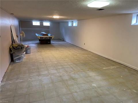 7750 Fleger Dr, Parma, OH 44134 photo 20
