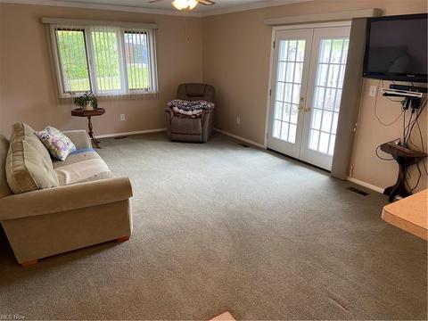 7750 Fleger Dr, Parma, OH 44134 photo 12