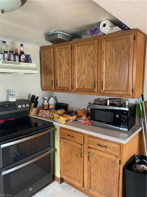 940 Beardsley St, Akron, OH 44311 photo 3