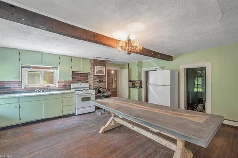 746 E Main St, Madison, OH 44057 photo 15