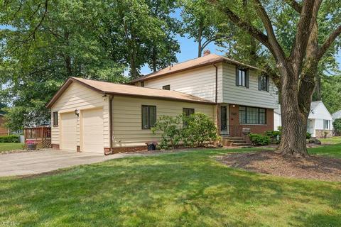 6762 Solon Blvd, Solon, OH 44139 photo 2