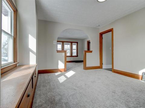 1890 E 34th St, Lorain, OH 44055 photo 14