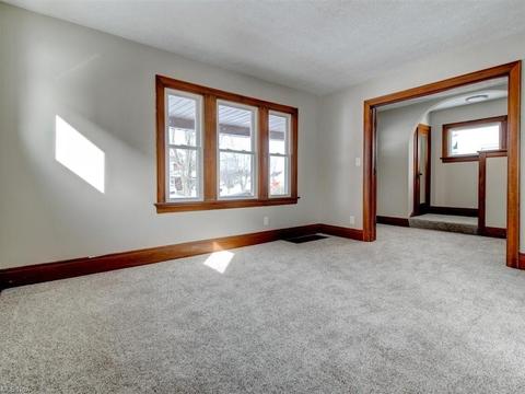 1890 E 34th St, Lorain, OH 44055 photo 10