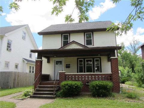 1890 E 34th St, Lorain, OH 44055 photo 2