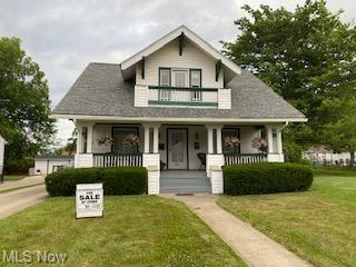1805 Maple St, Wickliffe, OH 44092 photo 1
