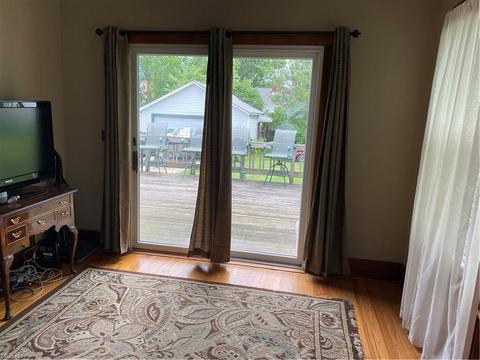 1805 Maple St, Wickliffe, OH 44092 photo 8