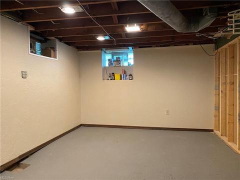1805 Maple St, Wickliffe, OH 44092 photo 13