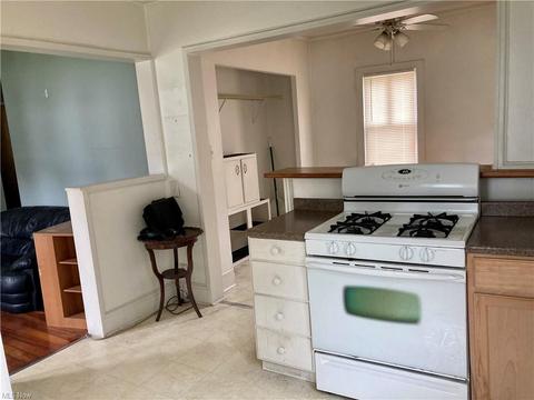 5242 Beech Ave, Maple Heights, OH 44137 photo 7