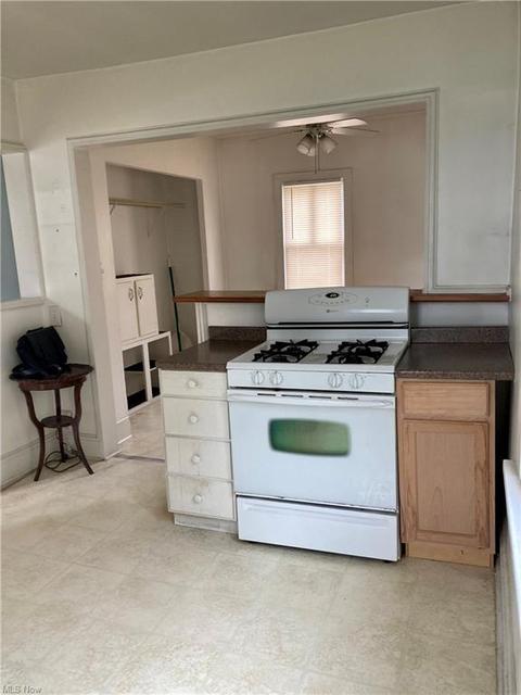 5242 Beech Ave, Maple Heights, OH 44137 photo 8