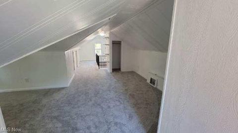 381 Penfield Ave, Elyria, OH 44035 photo 13