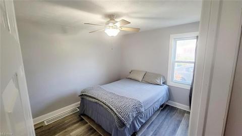 381 Penfield Ave, Elyria, OH 44035 photo 7