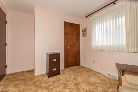 5357 Oakridge Dr, Willoughby, OH 44094 photo 26