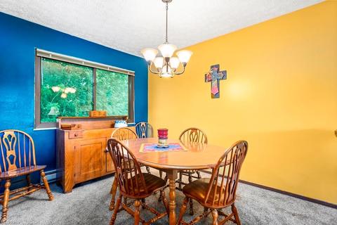 507 Kansas Ave, Elyria, OH 44035 photo 9