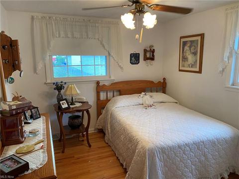 6434 Ledgebrook Dr, Brook Park, OH 44142 photo 13