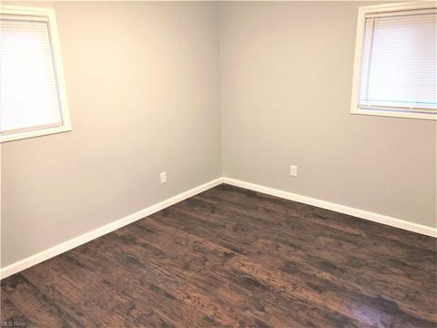 623 Denison Ave, Elyria, OH 44035 photo 5