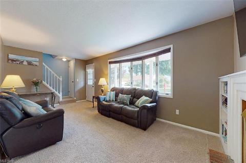 261 Colgate Ave, Elyria, OH 44035 photo 6