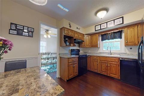 261 Colgate Ave, Elyria, OH 44035 photo 8