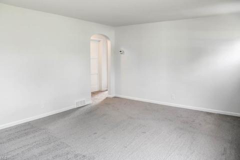 416 Valleyview Ave NW, Canton, OH 44708 photo 9