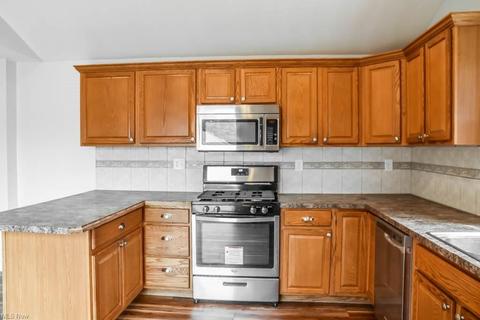 416 Valleyview Ave NW, Canton, OH 44708 photo 6