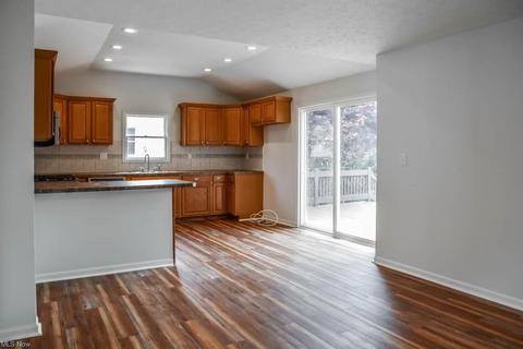 416 Valleyview Ave NW, Canton, OH 44708 photo 7