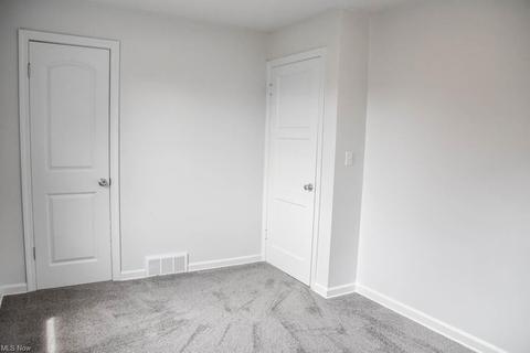416 Valleyview Ave NW, Canton, OH 44708 photo 15