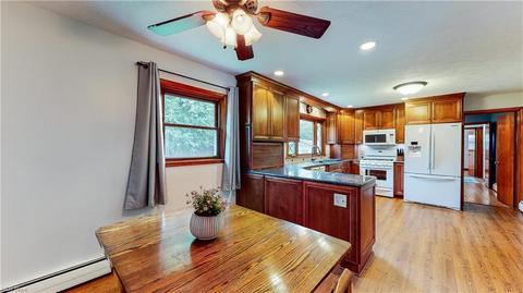 1310 Dunkeith Dr NW, Canton, OH 44708 photo 9