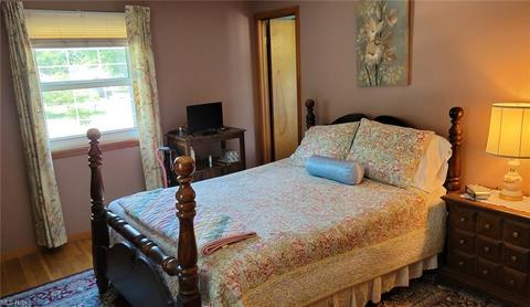 403 Southampton Ct, Huron, OH 44839 photo 11