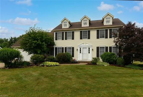 3357 Hadrian Cir NW, Canton, OH 44708 photo 1