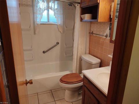 45 E 206 St, Euclid, OH 44123 photo 15