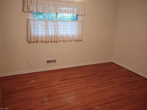 45 E 206 St, Euclid, OH 44123 photo 13