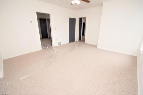 557 Ohio St, Elyria, OH 44035 photo 15