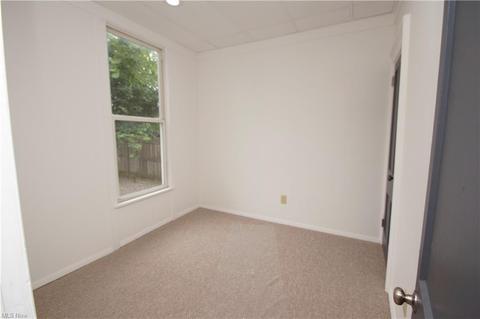 557 Ohio St, Elyria, OH 44035 photo 16