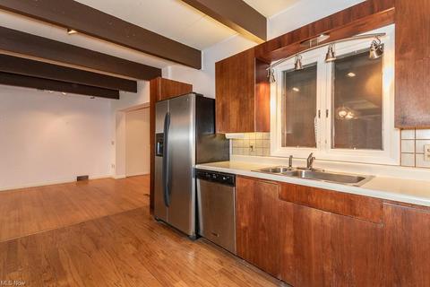 9440 Headlands Rd, Mentor, OH 44060 photo 13