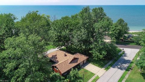 9440 Headlands Rd, Mentor, OH 44060 photo 1