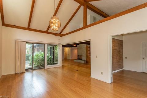 9440 Headlands Rd, Mentor, OH 44060 photo 22