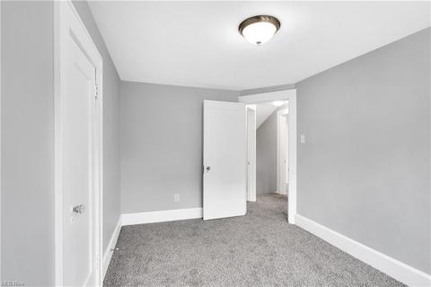462 Dayton St, Akron, OH 44310 photo 20
