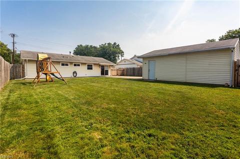 1906 Homewood Dr, Lorain, OH 44055 photo 32
