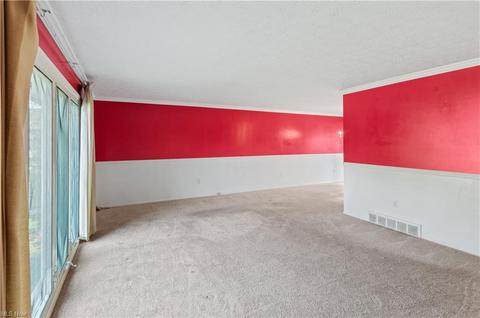 7107 E Jefferson Dr, Mentor, OH 44060 photo 6