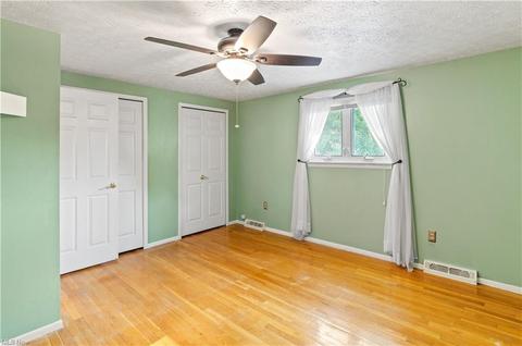 7107 E Jefferson Dr, Mentor, OH 44060 photo 11