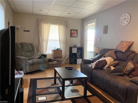 83 Hawthorne St, Struthers, OH 44471 photo 6