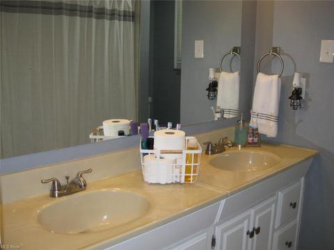 1114 Gulf Rd, Elyria, OH 44035 photo 20